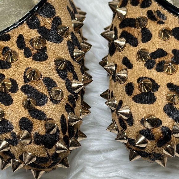 Express Real Hair Fur Leopard Print Spiked Platform Heel Pump - Picture 3 of 10